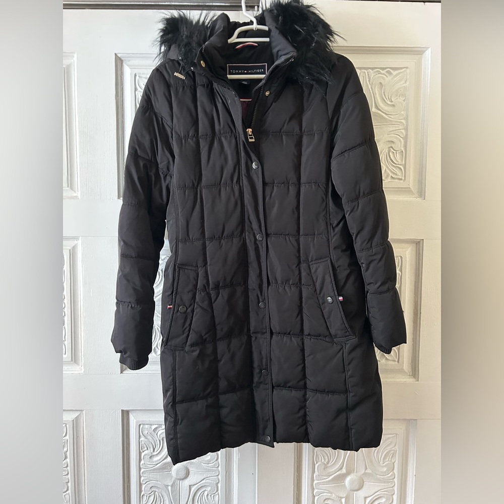 Tommy Hilfiger Black Faux-Fur Hooded Puffer Coat - Size M